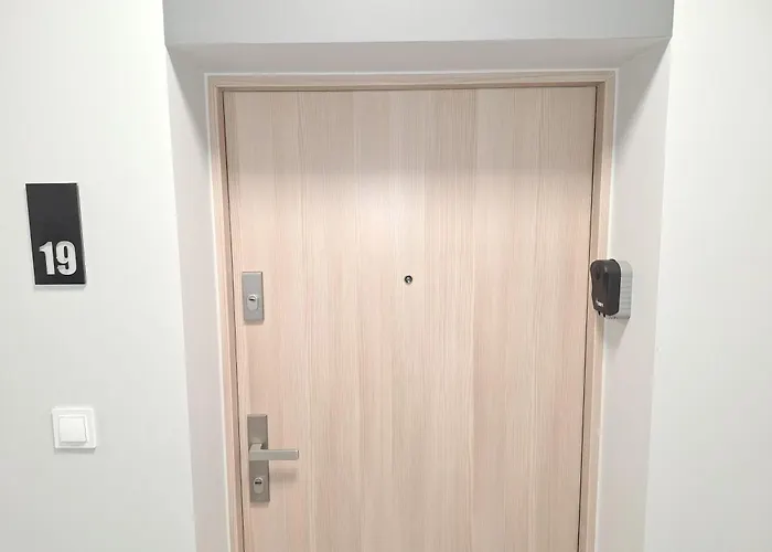 Loft 19 - W Cenie Prywatne Miejsce Postojowe Lub Garaż Apartament