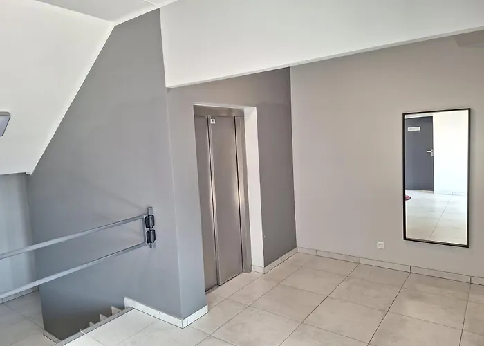 Appartement Loft 19 - W Cenie Prywatne Miejsce Postojowe Lub Garaz